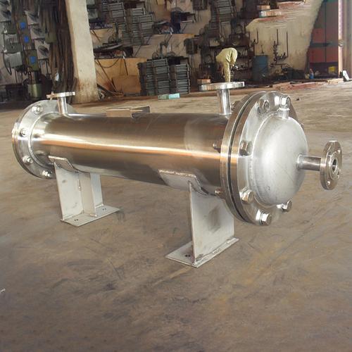固定管板式换热器的工作原理与设计结构解析——兼与板式换热器的对比